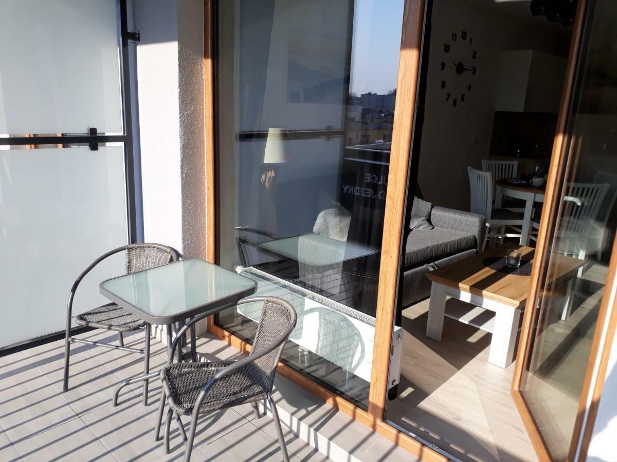 Apartament Oliwka Z Prywatnym Miejscem Postojowym Kołobrzeg Esterno foto