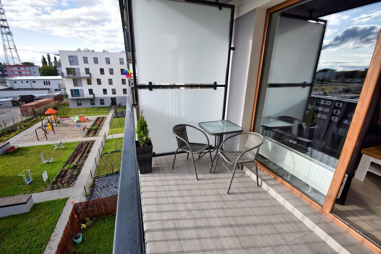 Apartament Oliwka Z Prywatnym Miejscem Postojowym Kołobrzeg Esterno foto
