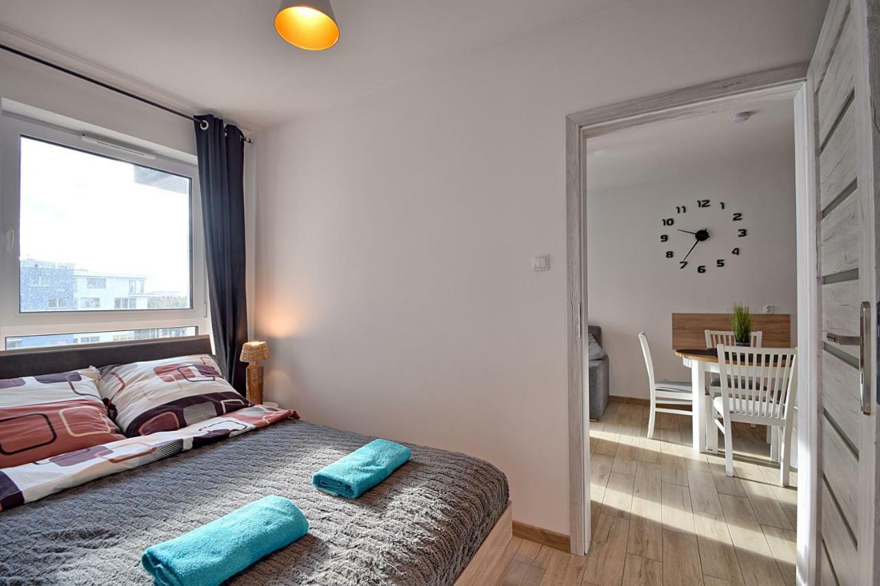 Apartament Oliwka Z Prywatnym Miejscem Postojowym Kołobrzeg Esterno foto
